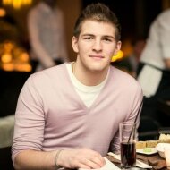 578602_619657011393533_1388931855_n