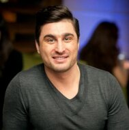 601104_619658044726763_1594767691_n